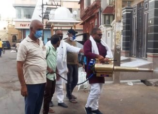 विप्र फाउंडेशन बीकानेर शहर द्वारा संक्रमित क्षेत्रों में हाइपोक्लोराइट का छिड़काव।