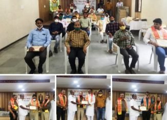 विप्र फाउंडेशन जोन-15 गुजरात ने किया कोरोना योद्धाओं का सम्मान