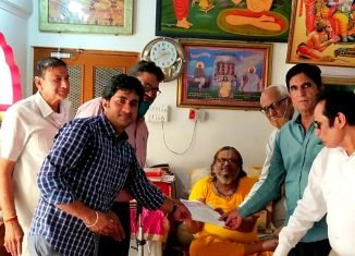 विप्र फाउंडेशन ने श्री अग्रदेवाचार्य वरिष्ठ उपाध्याय संस्कृत विद्यालय का संभाला सरंक्षण।