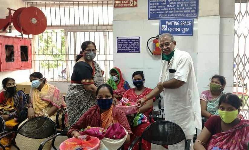 विफा महिला प्रकोष्ठ, भुवनेश्वर द्वारा नवरात्र के प्रथम दिन आठवाँ वचन कार्यक्रम।