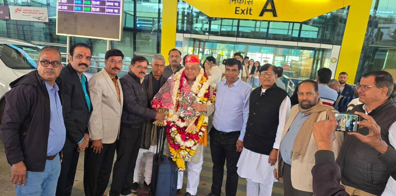 विप्र फाउंडेशन के संस्थापक संयोजक सुशील जी ओझा का उदयपुर आगमन पर भव्य स्वागत