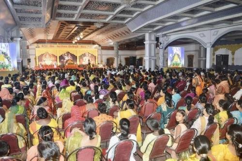 अध्यात्म उत्सव विप्र फ़ाउंडेशन सिलीगुड़ी