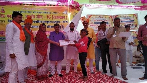 सांचोर-जालोर विप्र फाउंडेशन द्वारा प्रतिभाओ का सम्मान