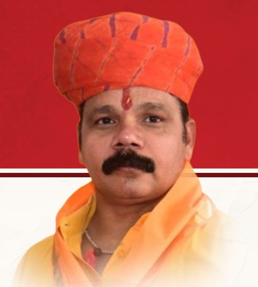 श्री कृष्ण मुरारी चतुवेर्दी